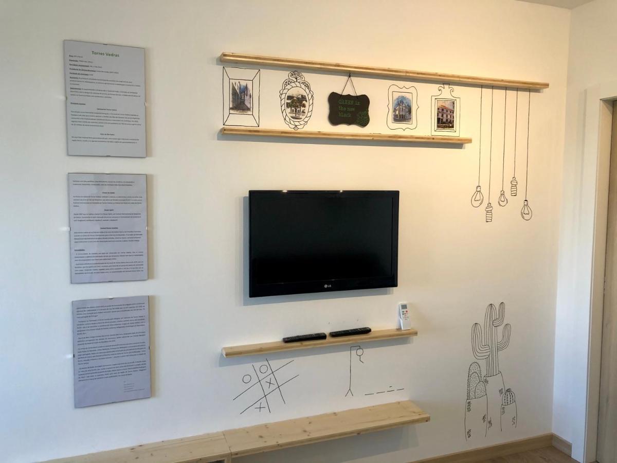 Apartamento T1 No Centro Te-U 토레스베드라스 외부 사진